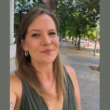 Profile picture for Svenja Rauch |Founder of Moonlit Soul Path