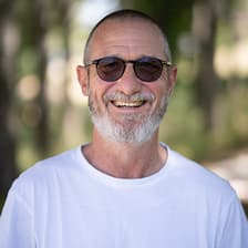 Profile picture for Scott Thomson