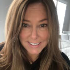 Profile picture for Lisa Hrabosky