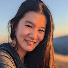 Profile picture for Sophia Zheng