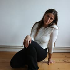 Profile picture for Carli Lynn
