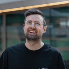Profile picture for Henrik Roth