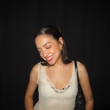 Profile picture for Carolina Flores