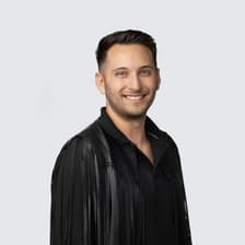 Profile picture for Dean Iwaoka
