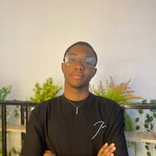 Profile picture for Victor