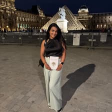 Profile picture for Shien Victoria