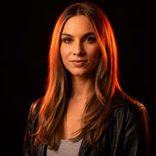 Profile picture for Caroline Ferreira