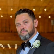 Profile picture for Kevin Dorfer