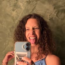 Profile picture for Roxy Cohen