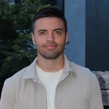 Profile picture for Will Henry