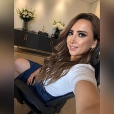 Profile picture for Elif