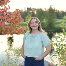 Profile picture for Mae Wilson