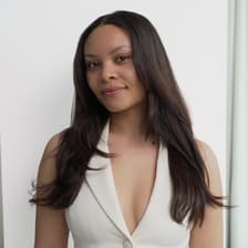 Profile picture for Simone Wise