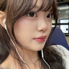 Profile picture for Adeline Kim