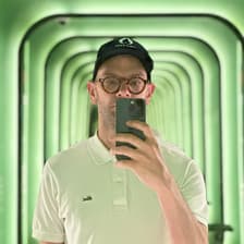 Profile picture for Lab Max