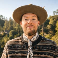 Profile picture for Henry Bond