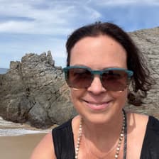 Profile picture for Jennifer Simpson