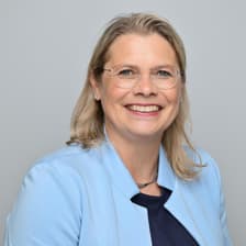 Profile picture for Claudia Stolzenberger