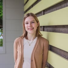 Profile picture for Abby Lundergan