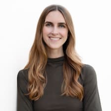 Profile picture for Carolyn Houren