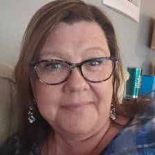 Profile picture for Ellen Cleary