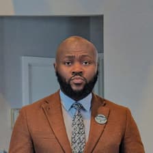 Profile picture for Dami Emmanuel