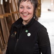 Profile picture for Lynn Morgan