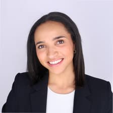 Profile picture for Arielle Warren