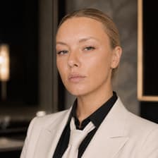 Profile picture for Veronica Dziomina