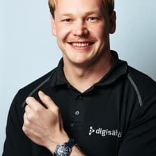 Profile picture for Ville Mäenhovi