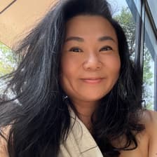 Profile picture for Deborah Tan-Pink