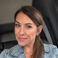 Profile picture for Jenn