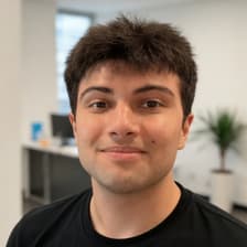 Profile picture for Elia Moharer