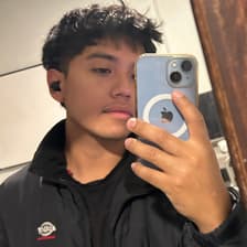Profile picture for Luciano Apaza