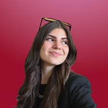 Profile picture for Lara Teyral