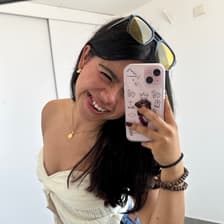 Profile picture for Sarah Santana✨