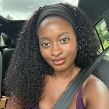 Profile picture for Yvette Corinne
