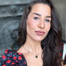 Profile picture for Merve Turan