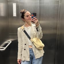 Profile picture for Flo