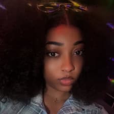 Profile picture for Pauline