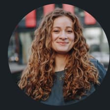 Profile picture for Leslie Mouradian Driehuizen