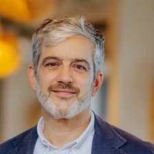 Profile picture for Hugo Macedo