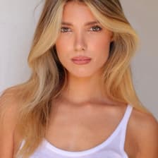 Profile picture for Clémence