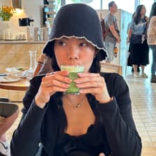 Profile picture for Esther Kuan
