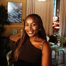 Profile picture for Aisha Hussaini