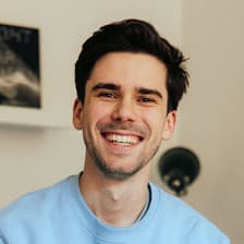 Profile picture for Robert Sladeczek