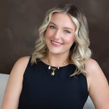 Profile picture for Bronwyn Zieba