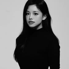 Profile picture for Susie Ji