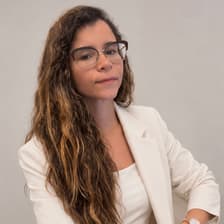 Profile picture for Maira Magalhães