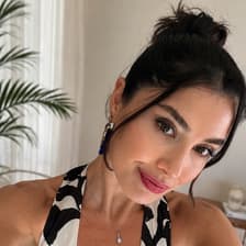 Profile picture for Özge Ayyıldız